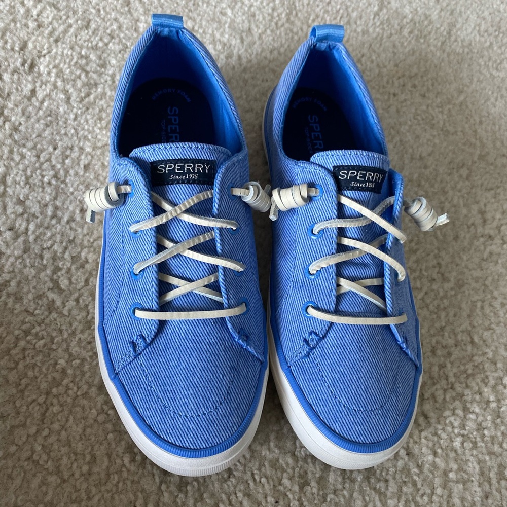 Brand new Sperrys
